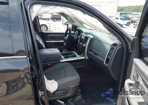 2016 Ram 1500 Big Horn z USA, uszkodzony, nr VIN 1C6RR6LT1GS183033